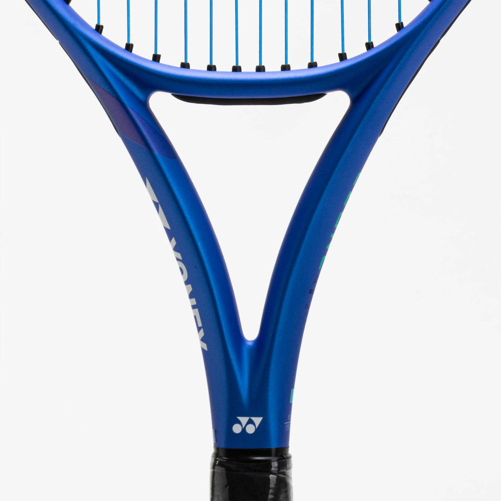 Yonex EZONE ACE (STRUNG)